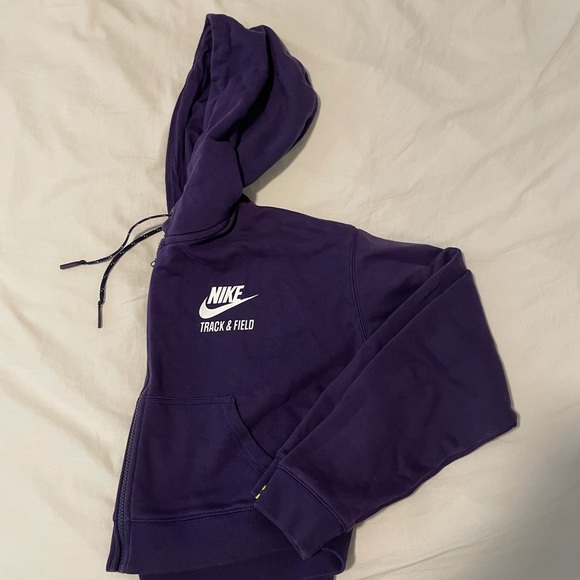 Nike crop jacket - Picture 3 of 3